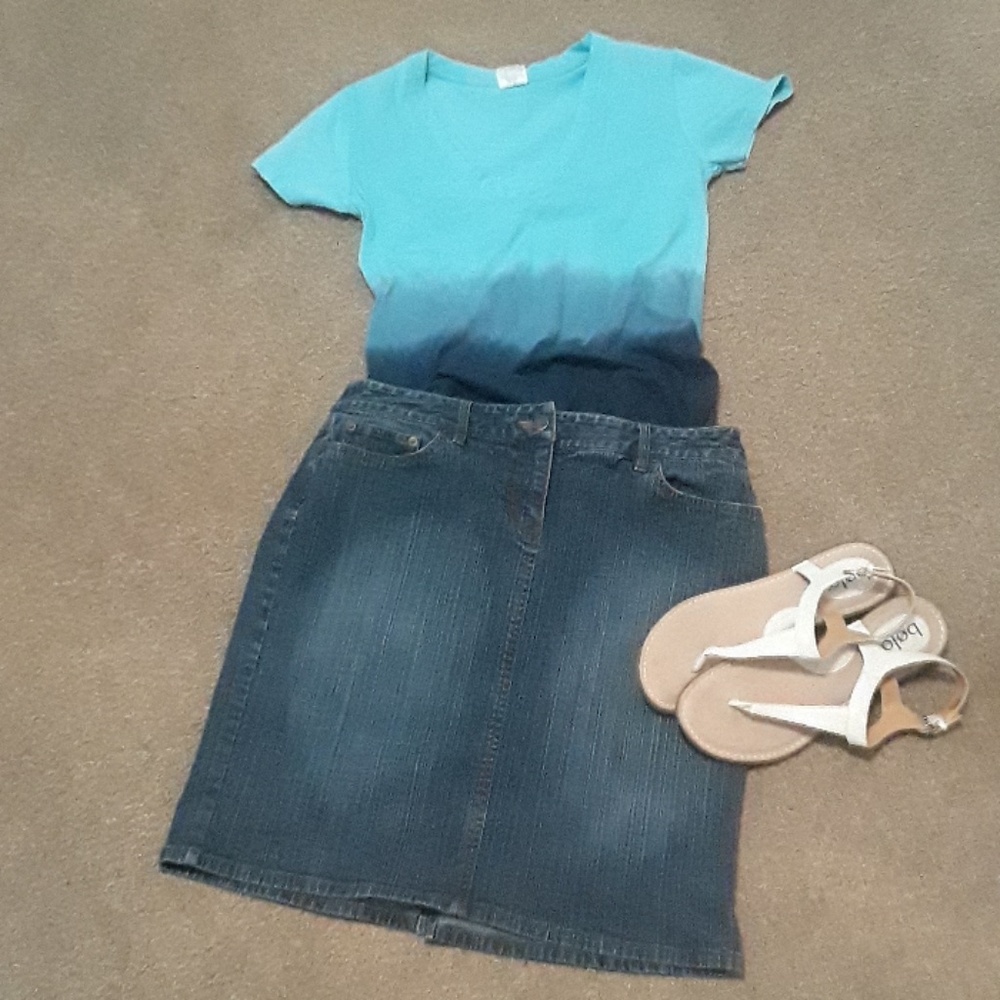 Loft denim skirt